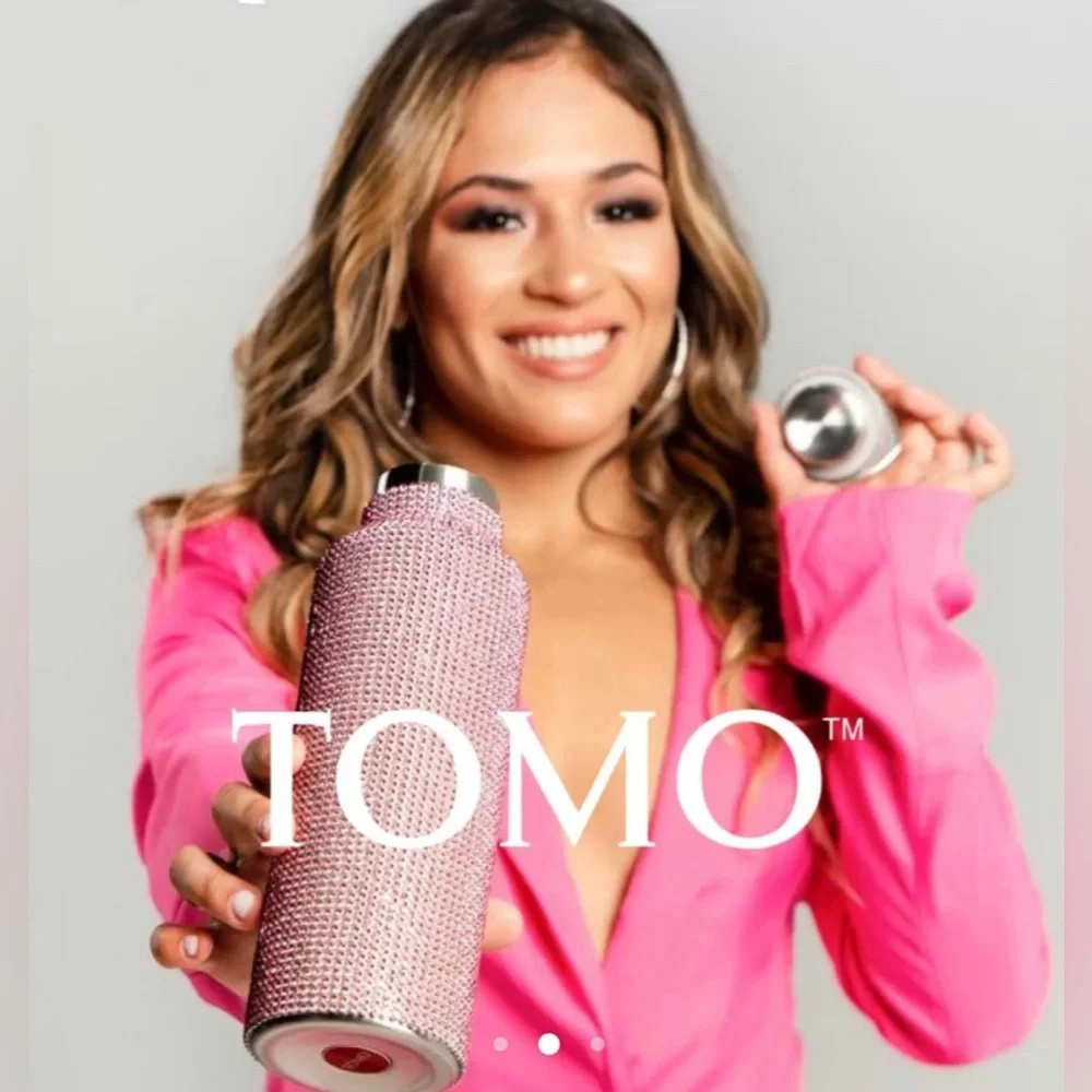 TOMO Water Rose Blossom 750ML/25oz - Picture 2 of 5